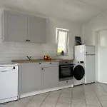 Mlinar-one Bedroom Seaview 아파트 *