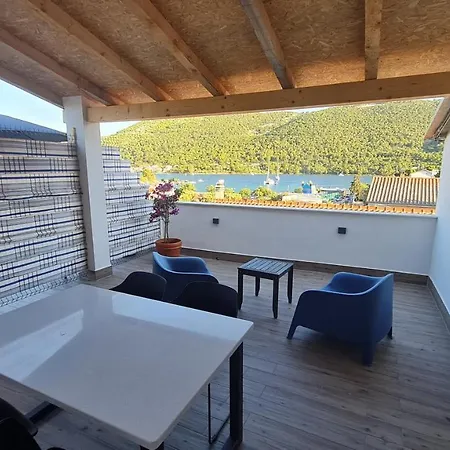 Mlinar-one Bedroom Seaview Grebastica