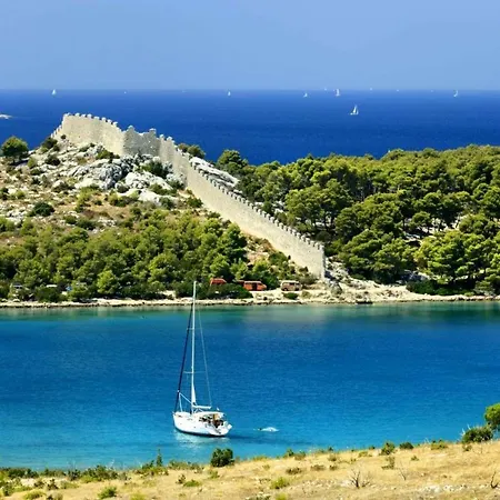 Mlinar-one Bedroom Seaview Apartment *