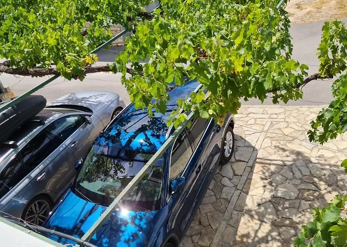 Mlinar-one Bedroom Seaview