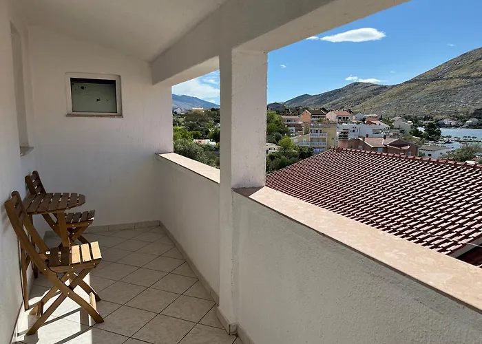 Mlinar-one Bedroom Seaview Grebaštica