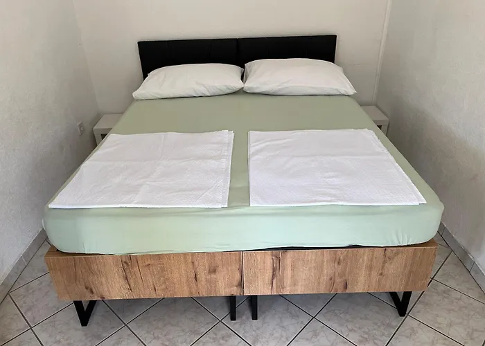 아파트 Mlinar-one Bedroom Seaview